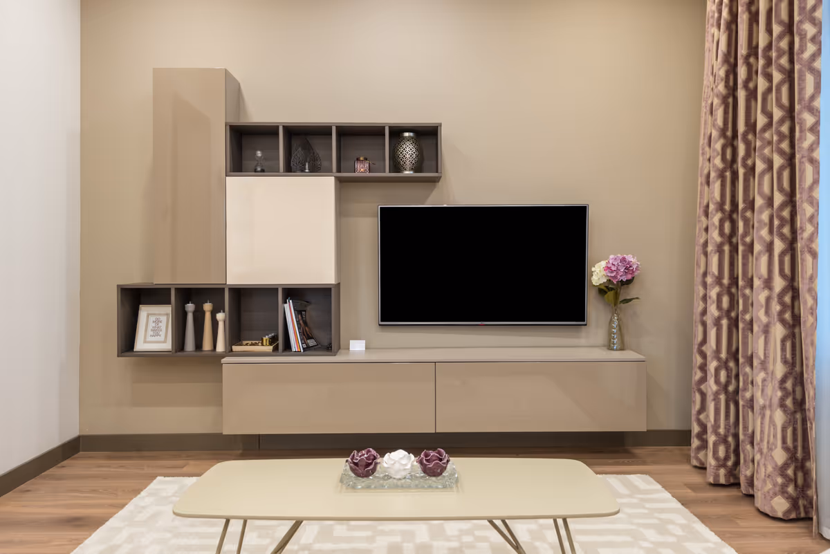 Zo creëer je een strakke cinewall die je woonkamer transformeert