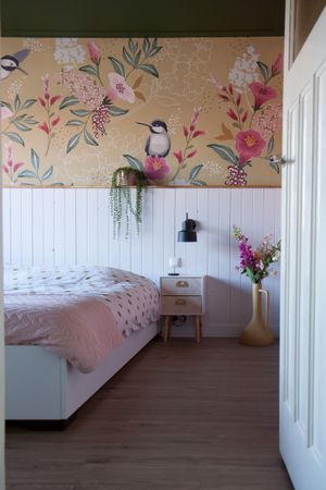Zelf behang ontwerpen voor in de slaapkamer, zo doe je dat!
